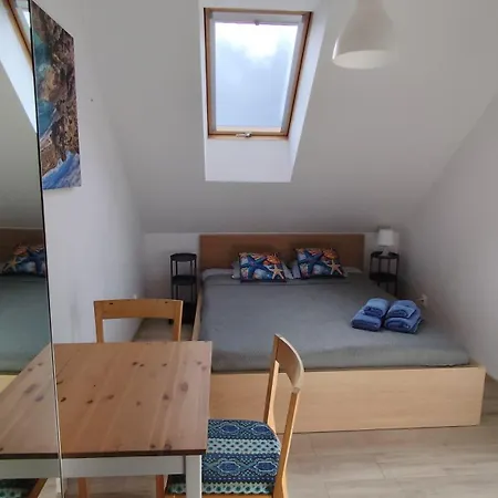 Gwiazda Morska Rum i privatbostad