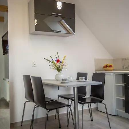 Rum i privatbostad Gwiazda Morska Karwieńskie Błoto